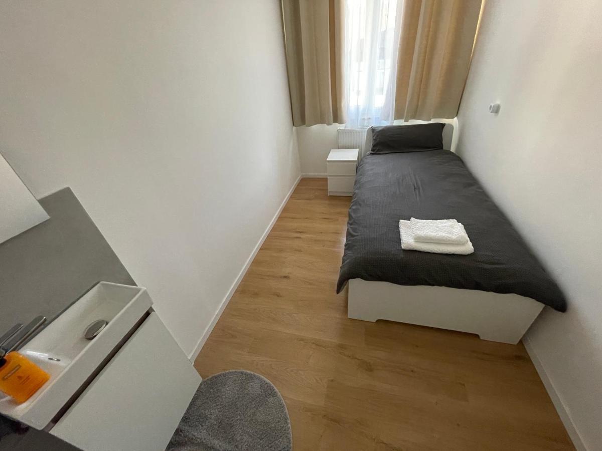 Pension Baeren Engstingen Экстерьер фото