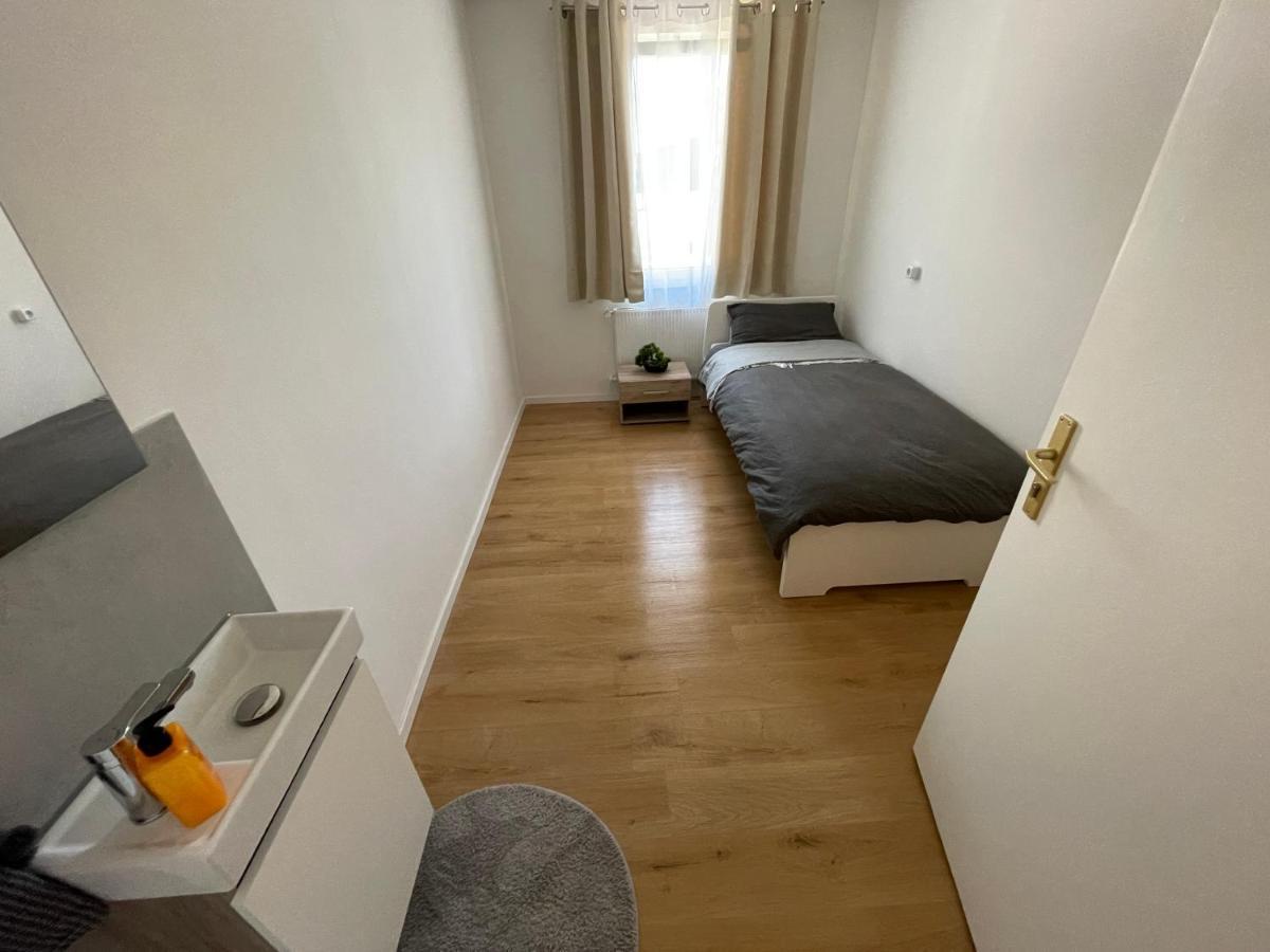 Pension Baeren Engstingen Экстерьер фото