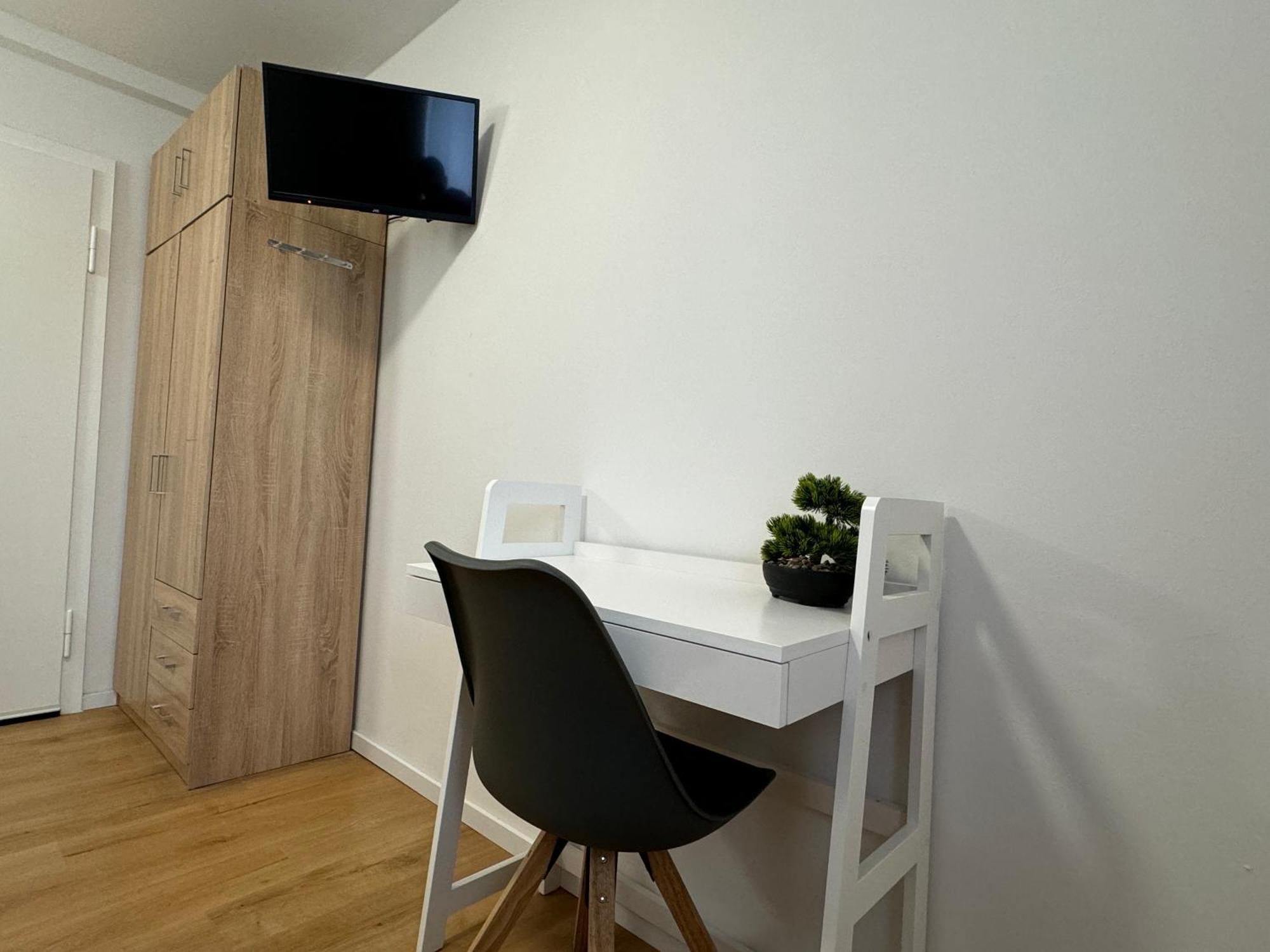 Pension Baeren Engstingen Экстерьер фото
