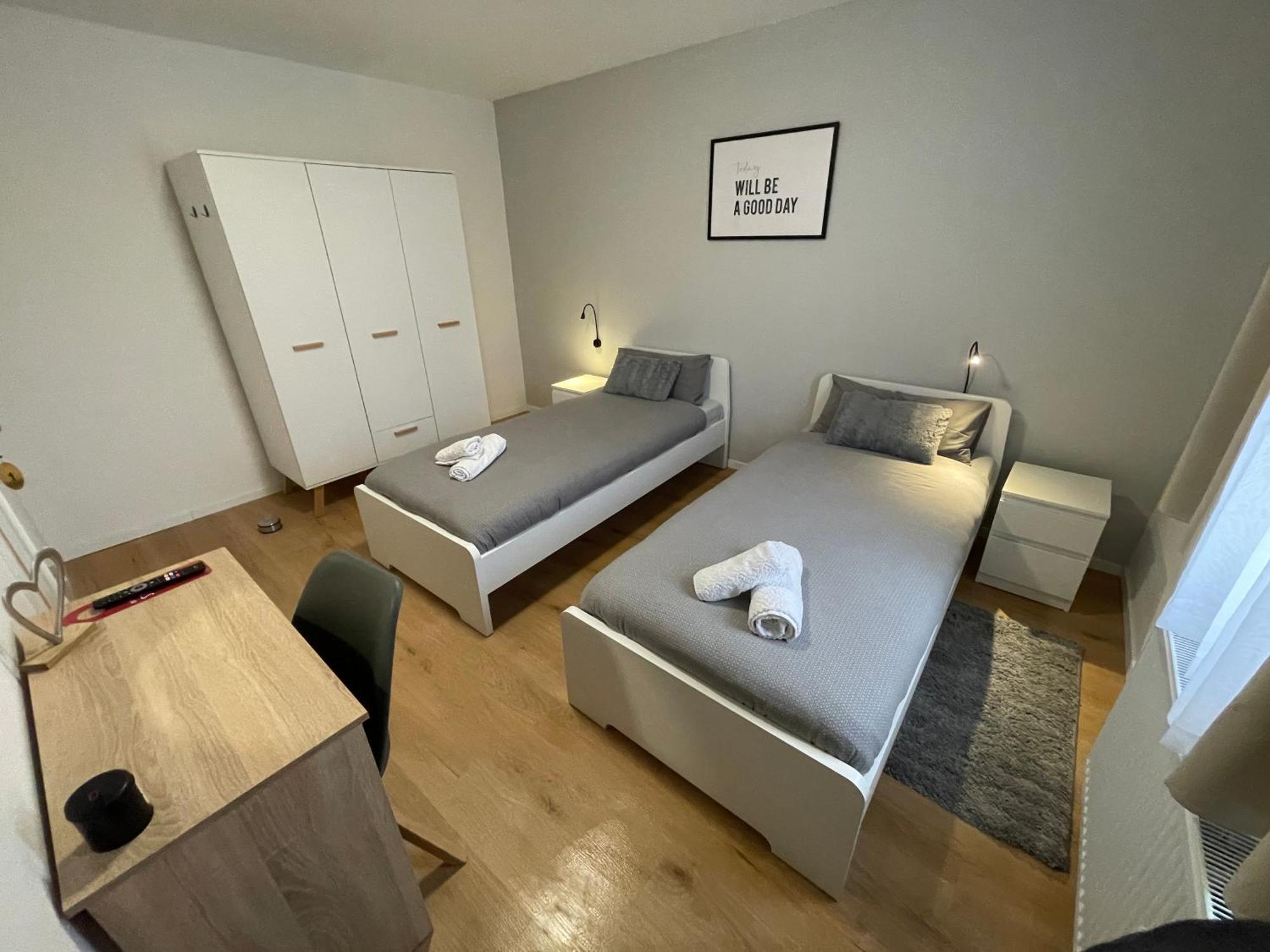 Pension Baeren Engstingen Экстерьер фото
