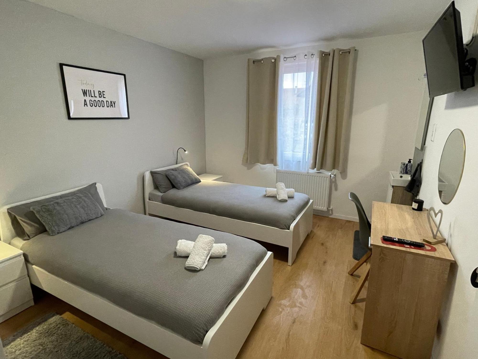 Pension Baeren Engstingen Экстерьер фото