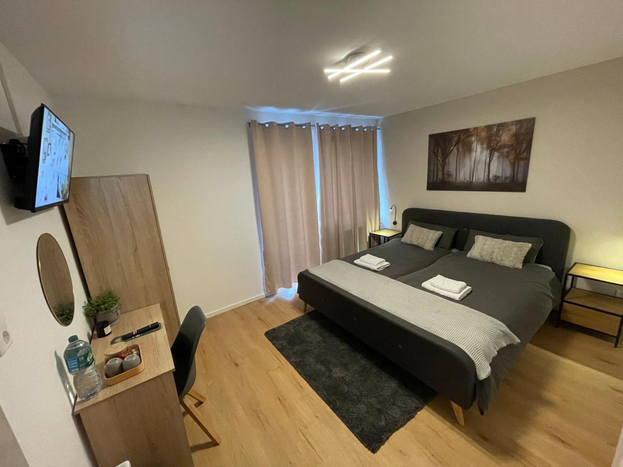 Pension Baeren Engstingen Экстерьер фото